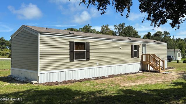 109 Wendy Hill Lane, Sneads Ferry, NC 28460