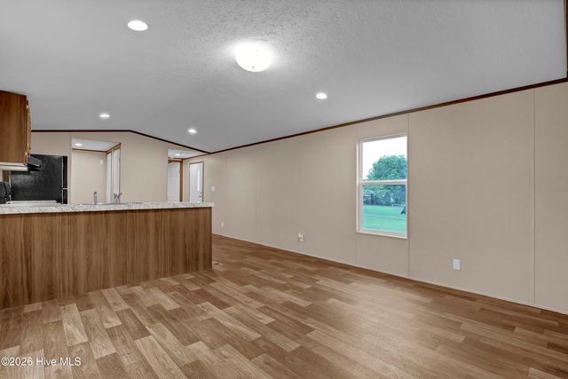 109 Wendy Hill Lane, Sneads Ferry, NC 28460