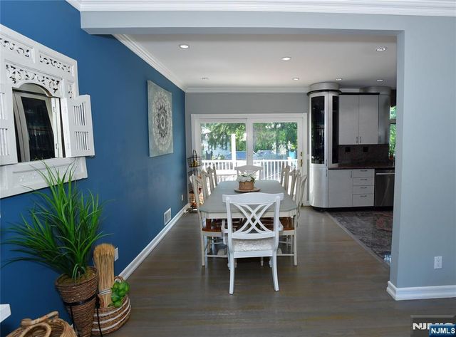 3-07 Dorothy Street, Fair Lawn, NJ 07410