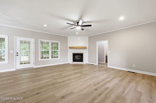105 Circle Street, Washington, NC 27889