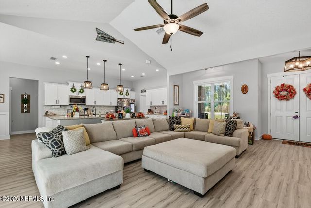 75774 EDWARDS Road, Yulee, FL 32097