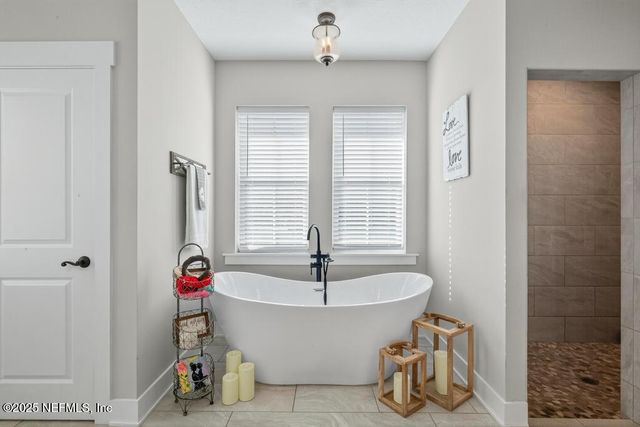 75774 EDWARDS Road, Yulee, FL 32097