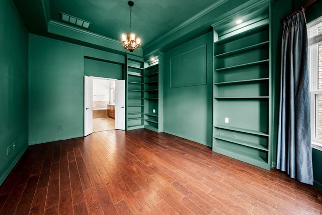 2705 Golden Gate PARK, Austin, TX 78732