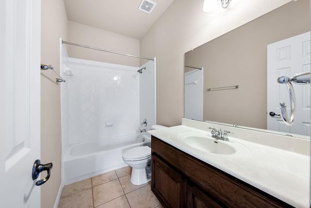 2705 Golden Gate PARK, Austin, TX 78732