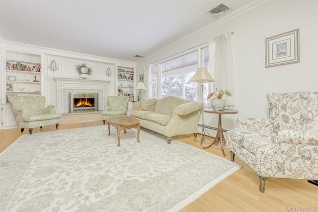 29 Marget Ann Lane, Suffern, NY 10901