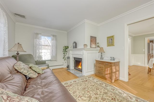 29 Marget Ann Lane, Suffern, NY 10901