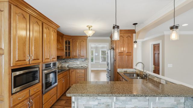 1722 Brookwood Drive NE, Cleveland, TN 37323