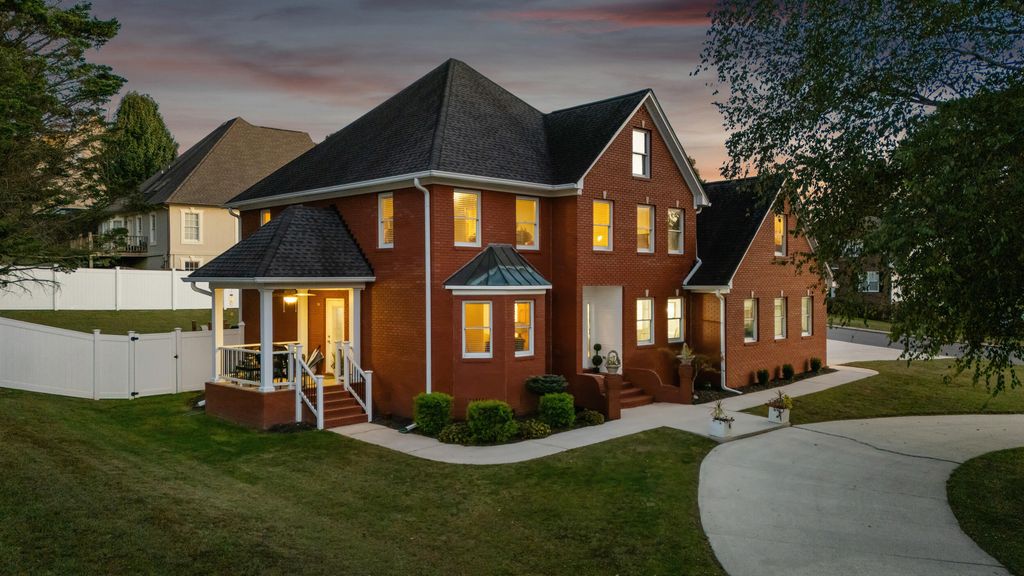 1722 Brookwood Drive NE, Cleveland, TN 37323