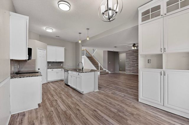 2318 Hillgrove Court, Mansfield, TX 76063