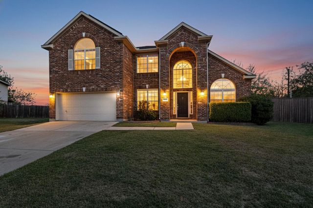 2318 Hillgrove Court, Mansfield, TX 76063