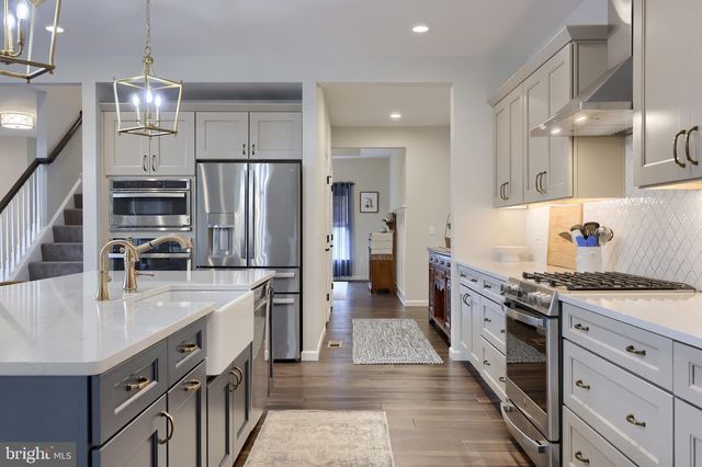 315 GOSHAWKS RD, Denver, PA 17517