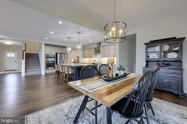 315 GOSHAWKS RD, Denver, PA 17517