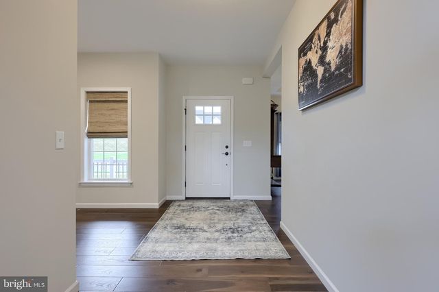 315 GOSHAWKS RD, Denver, PA 17517