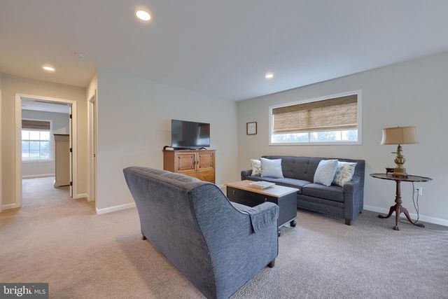 315 GOSHAWKS RD, Denver, PA 17517