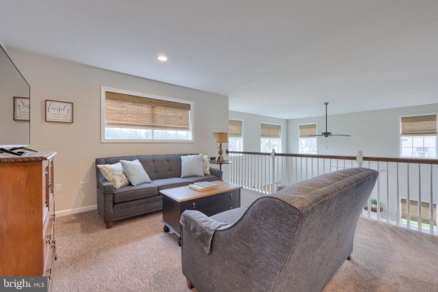 315 GOSHAWKS RD, Denver, PA 17517