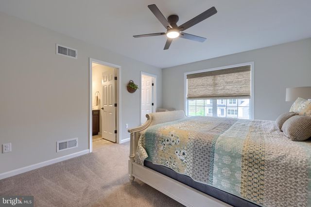 315 GOSHAWKS RD, Denver, PA 17517