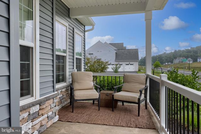 315 GOSHAWKS RD, Denver, PA 17517