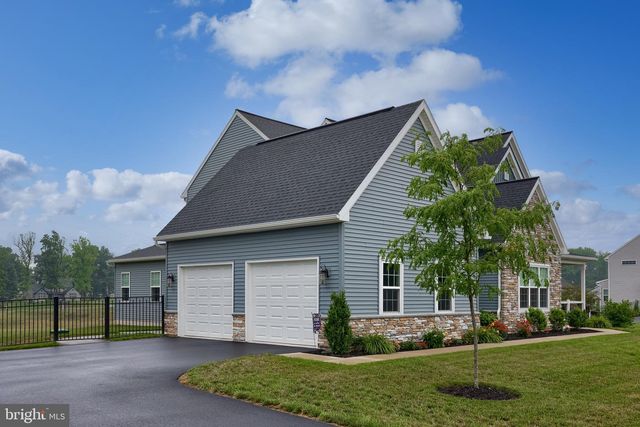 315 GOSHAWKS RD, Denver, PA 17517