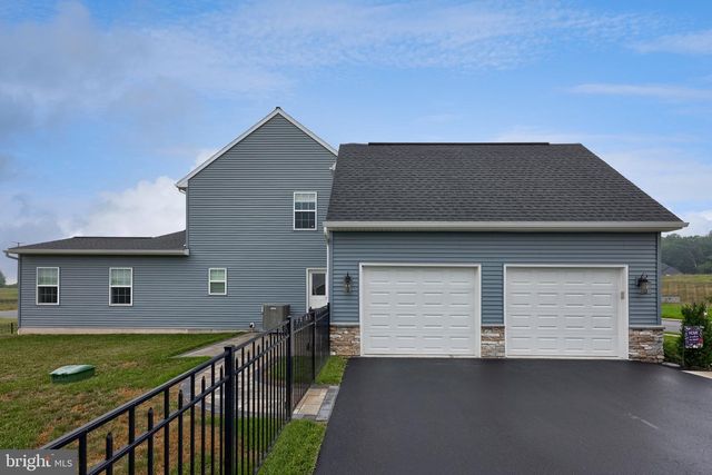 315 GOSHAWKS RD, Denver, PA 17517