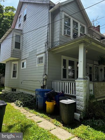 36 RIDGEWAY ST, Mount Holly, NJ 08060