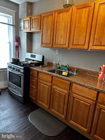 36 RIDGEWAY ST, Mount Holly, NJ 08060