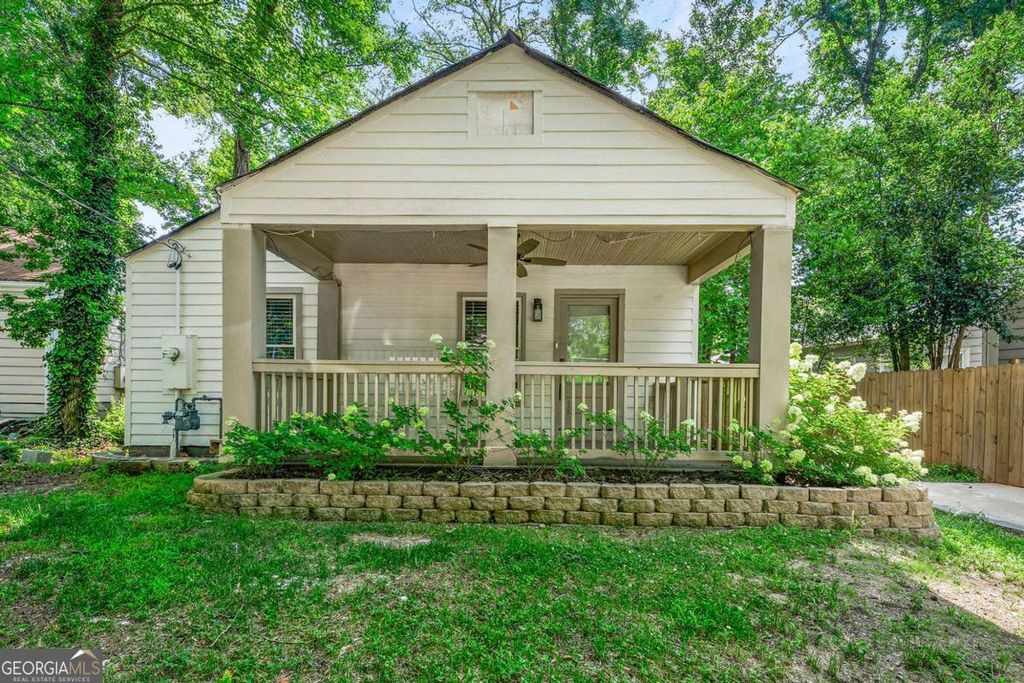 932 Lawton Street SW, Atlanta, GA 30310