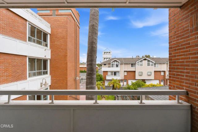 865 S B Street Q2, Oxnard, CA 93030