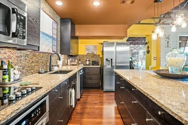 901 N Upper Broadway St. St 201, Corpus Christi, TX 78401