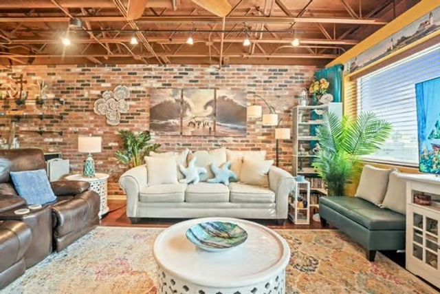 901 N Upper Broadway St. St 201, Corpus Christi, TX 78401