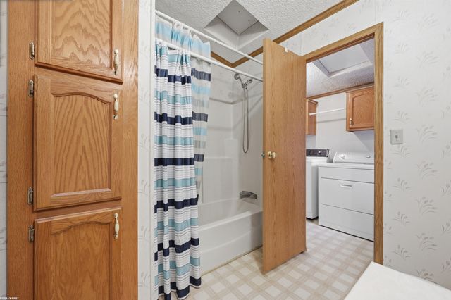 400 W 5th Street, Imlay City, MI 48444