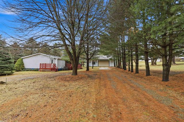 400 W 5th Street, Imlay City, MI 48444