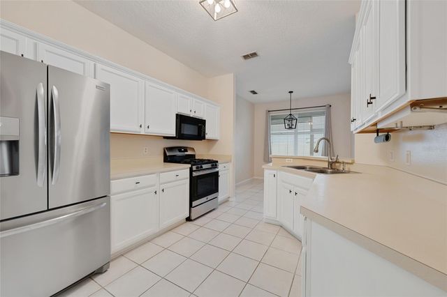 1073 TURTLE LAKE COURT, Ocoee, FL 34761