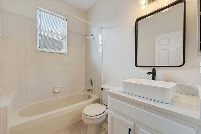 1073 TURTLE LAKE COURT, Ocoee, FL 34761