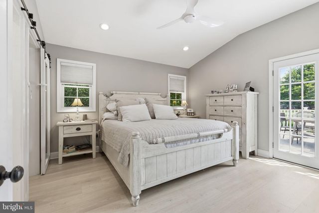 1746 SWINBURNE AVE, Crofton, MD 21114