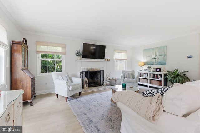 1746 SWINBURNE AVE, Crofton, MD 21114