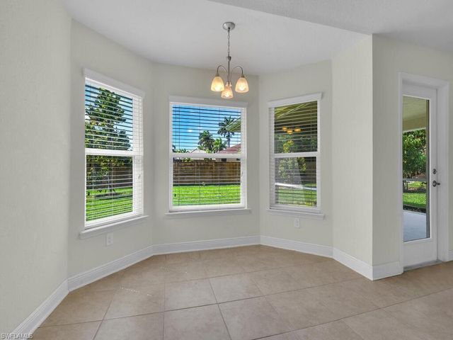 2216 SW 8th CT, Cape Coral, FL 33991