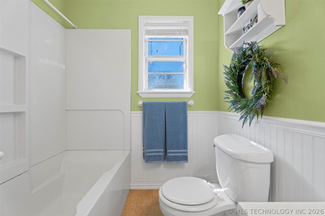 5057 E 425 Road, Adair, OK 74330