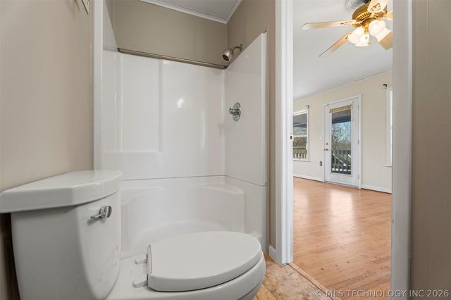 5057 E 425 Road, Adair, OK 74330