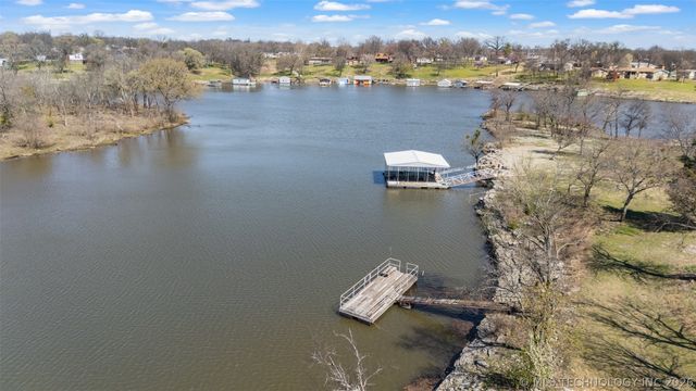 5057 E 425 Road, Adair, OK 74330