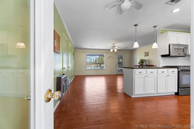 5057 E 425 Road, Adair, OK 74330