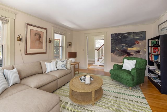 329 Front St, Marion, MA 02738