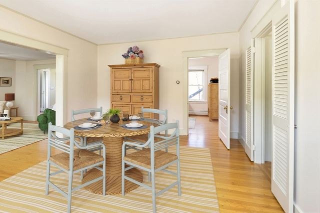 329 Front St, Marion, MA 02738