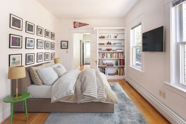 329 Front St, Marion, MA 02738