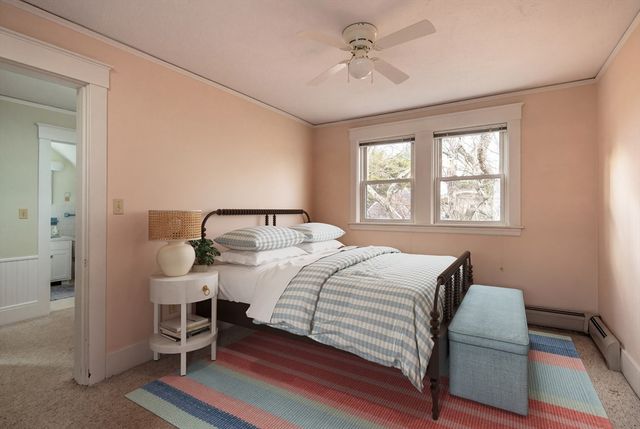 329 Front St, Marion, MA 02738