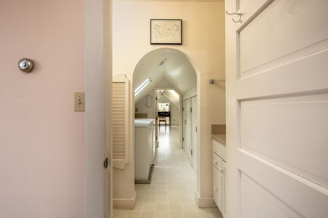 329 Front St, Marion, MA 02738