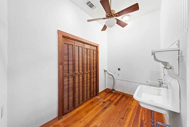 7625 N State Hwy 16, Fredericksburg, TX 78624