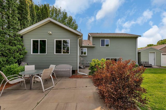 1506 6th Avenue N, Sartell, MN 56377