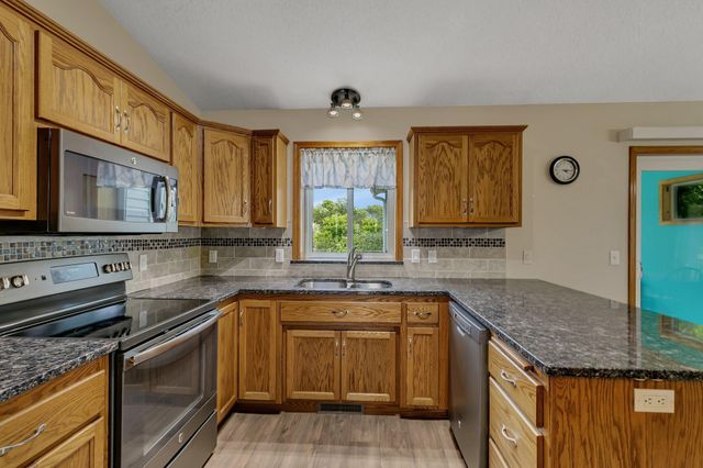 1506 6th Avenue N, Sartell, MN 56377