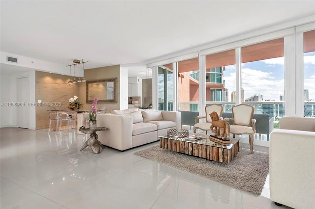 3370 Hidden Bay Drive 2210, Aventura, FL 33180