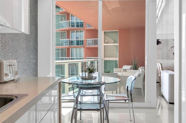 3370 Hidden Bay Drive 2210, Aventura, FL 33180